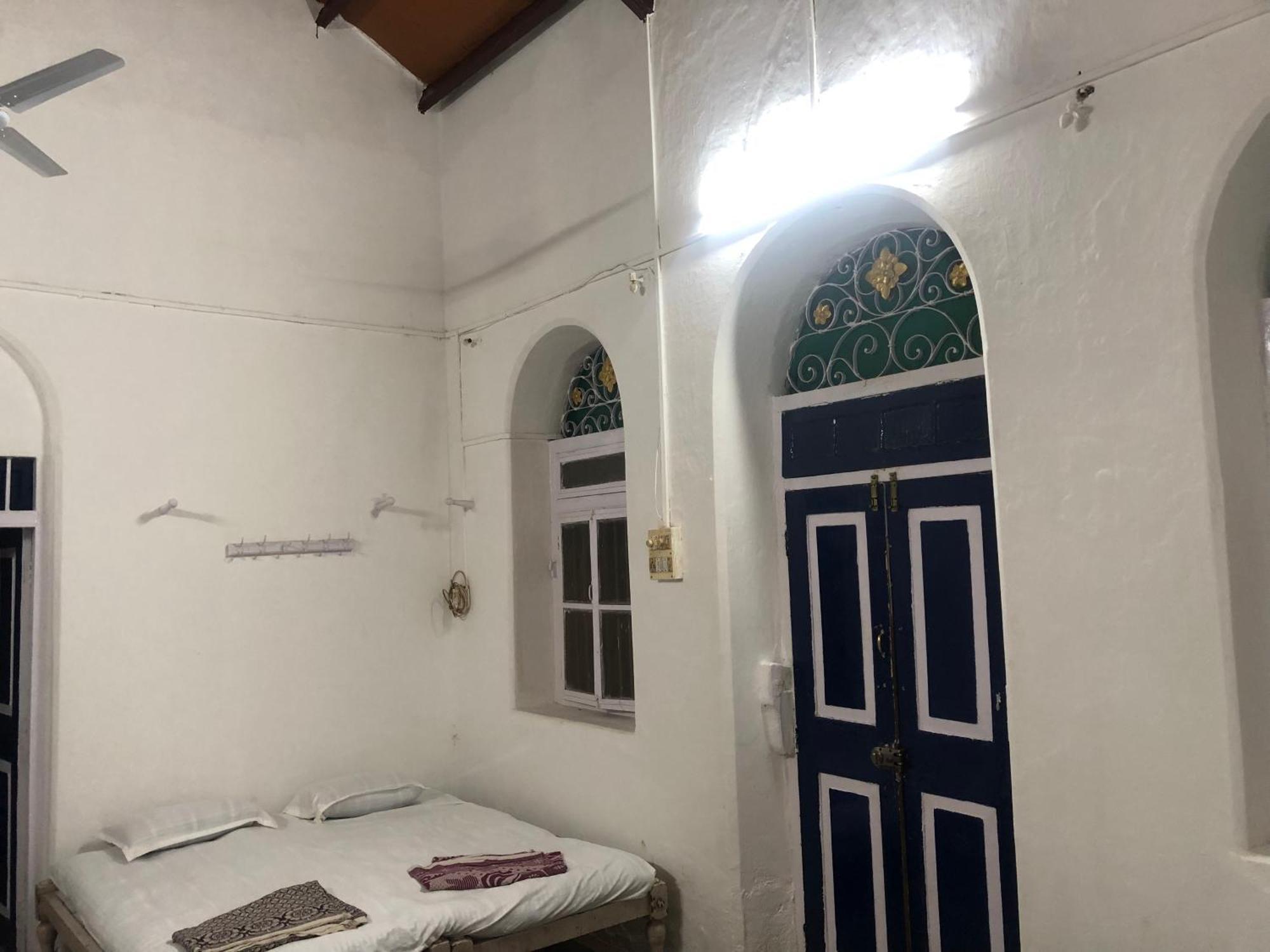 The Imperial Heritage II 2 Minutes From Station And Market II Deluxe Ac Rooms II Lonavala Exteriör bild